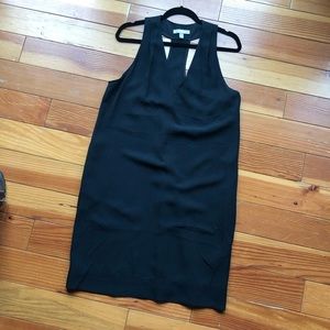 Banana Republic v neck shift dress